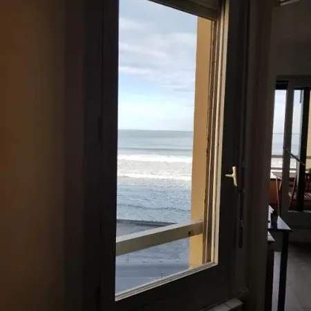 Splendide T2 Face A La Mer, Terrasse, Wifi Hendaye Exterior photo